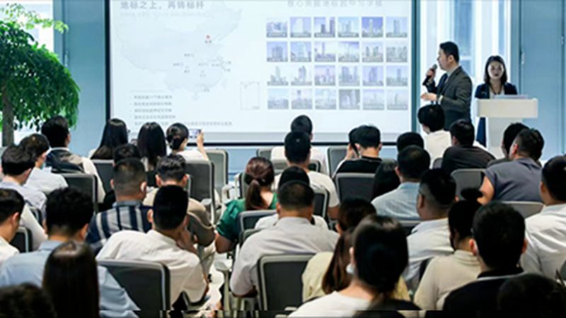 离婚调解律师的收费标准通常有以下几种模式：